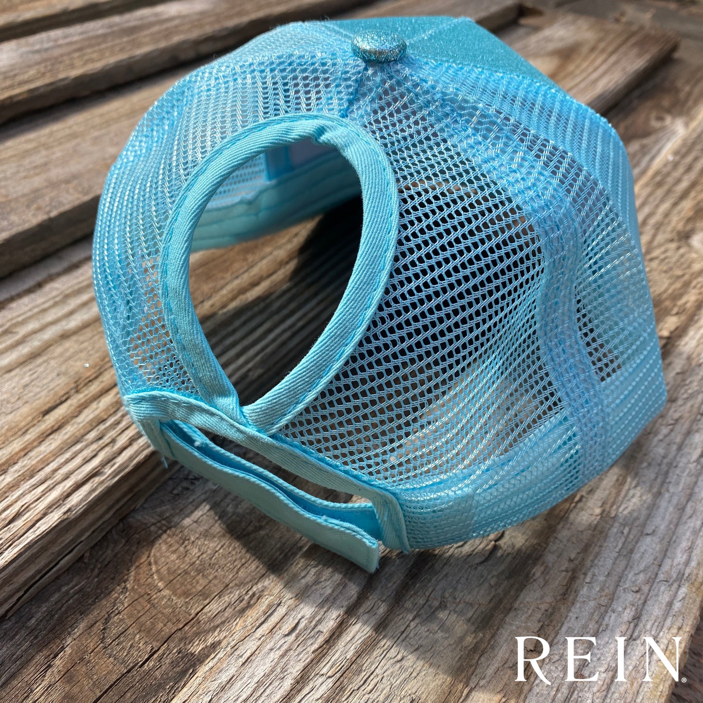 The Glitter Cap - Sky Blue